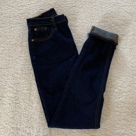Urban Outfitters Denim - BDG High Rise Girlfriend Jeans